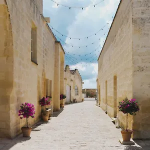  Bed & Breakfast Masseria Paralupi